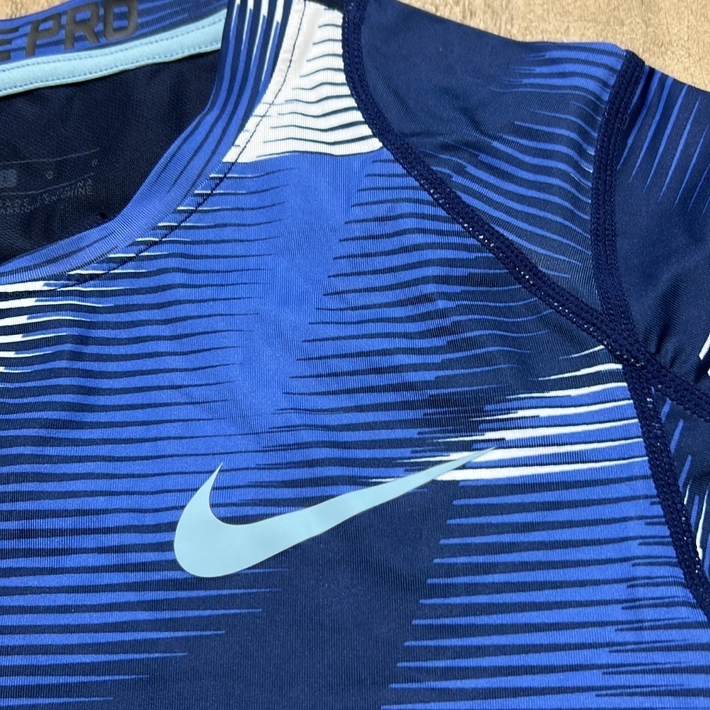 Nike Blue and White Geometric Compression shirt - Picture 3 of 6